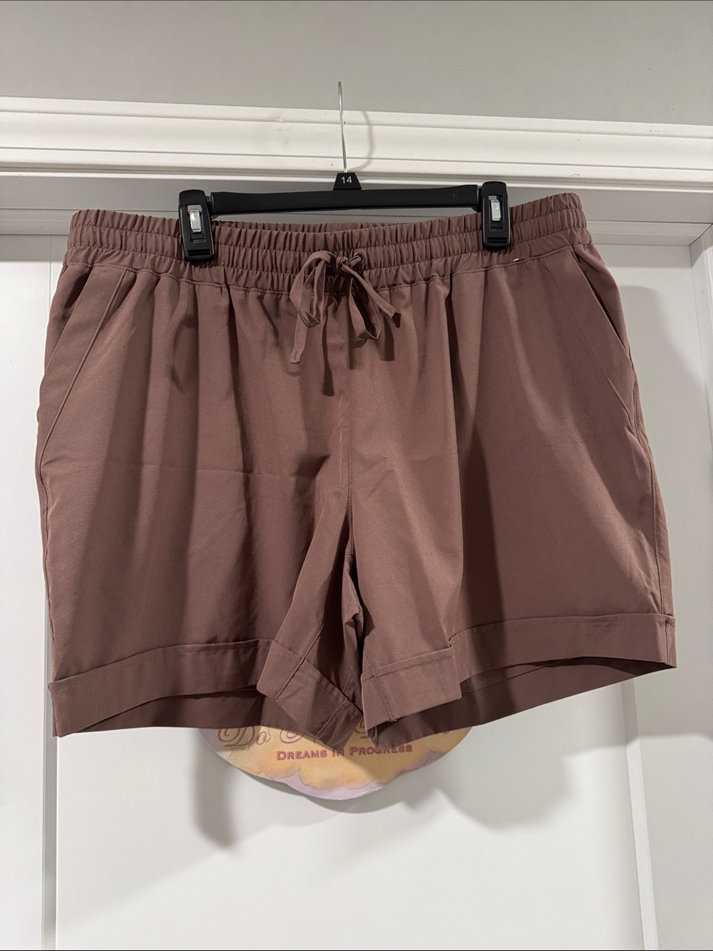 Mondetta Women's Mauve-Brown Drawstring Cuffed Shorts
